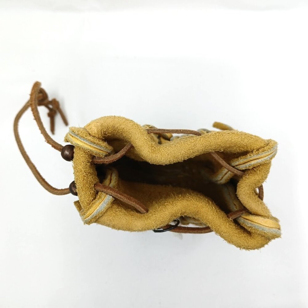 Tan leather pouch with copper beads and feathers - Picture 5 of 5